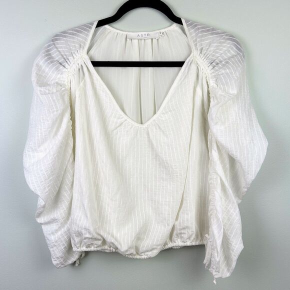 ASTR the Label Ruched Puff Long Sleeve Top White Sheer Pinstripe Blouse VNeck XS - Picture 4 of 15